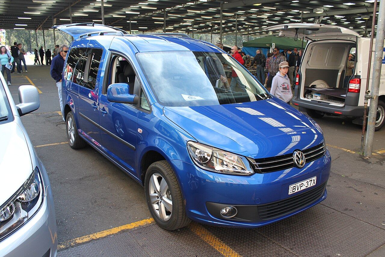 Representative blue Volkswagen Caddy viewed from the front